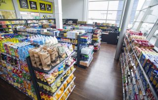 SUMA Supermercados abrirá tiendas en las gasolineras Confortauto